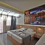 Dafni 4*