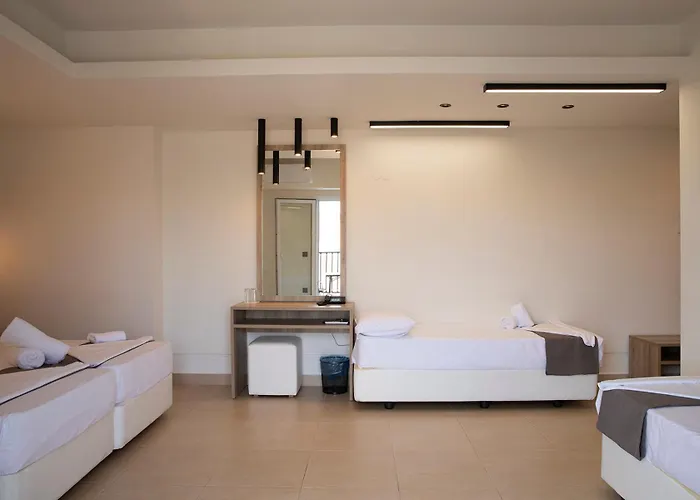 Hotel Dafni 4*
