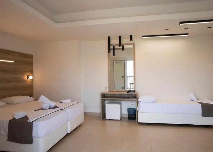 Dafni Hotel 4*